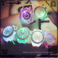 Yxl-703 2015 New Fashion Geneva Silicone Diamond Wristwatch Colorful Lights LED Luminous Quartz Watches